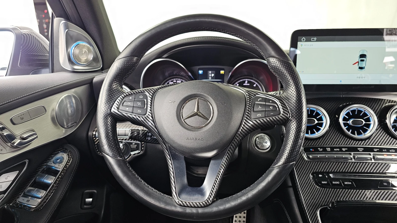 Mercedes-Benz GLC 250 d 4MATIC, снимка 9 - Автомобили и джипове - 55475052
