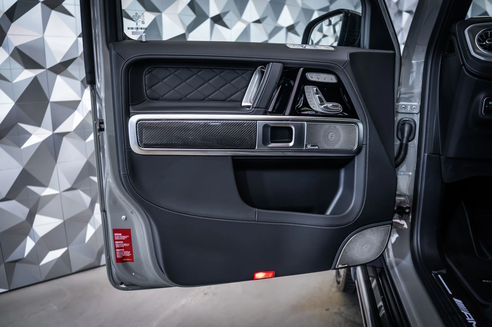 Mercedes-Benz G 63 AMG Carbon Pakcage* Burmester* 360, снимка 7 - Автомобили и джипове - 55706905
