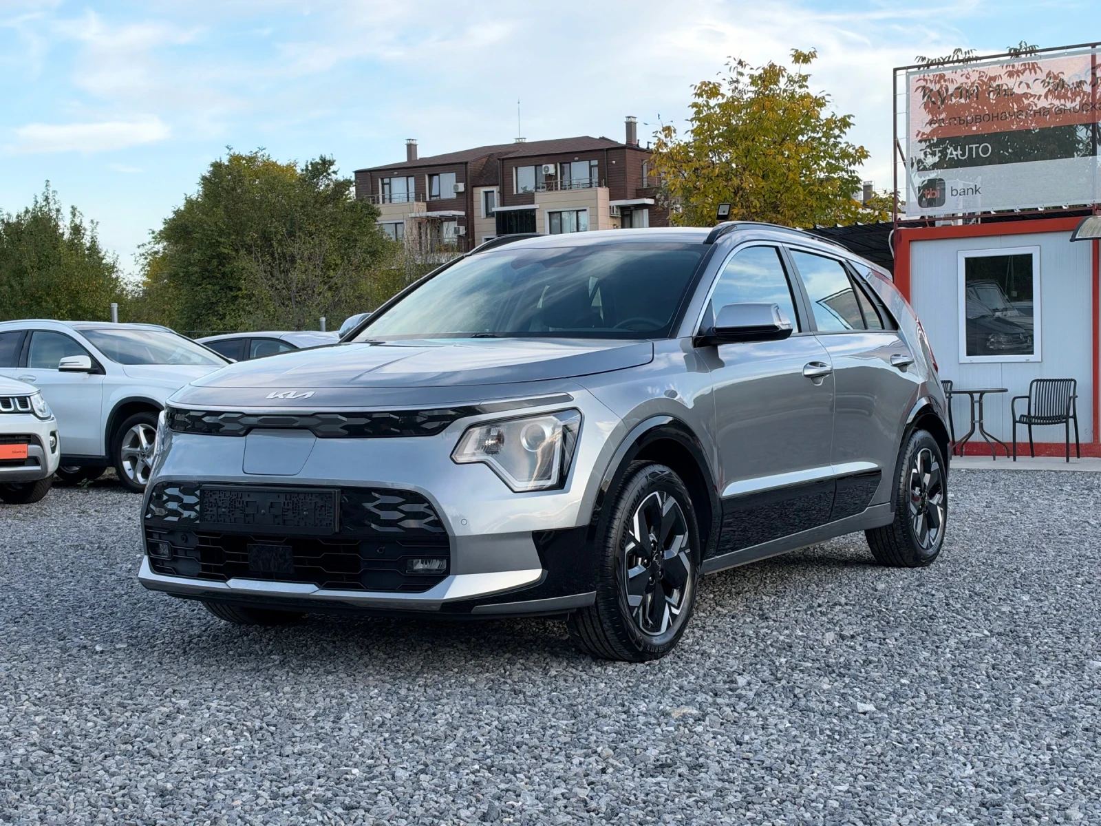 Kia Niro НАЛИЧЕН/ГАРАНЦИЯ/64.8kWh/DynamicLine/SOH 97.7%