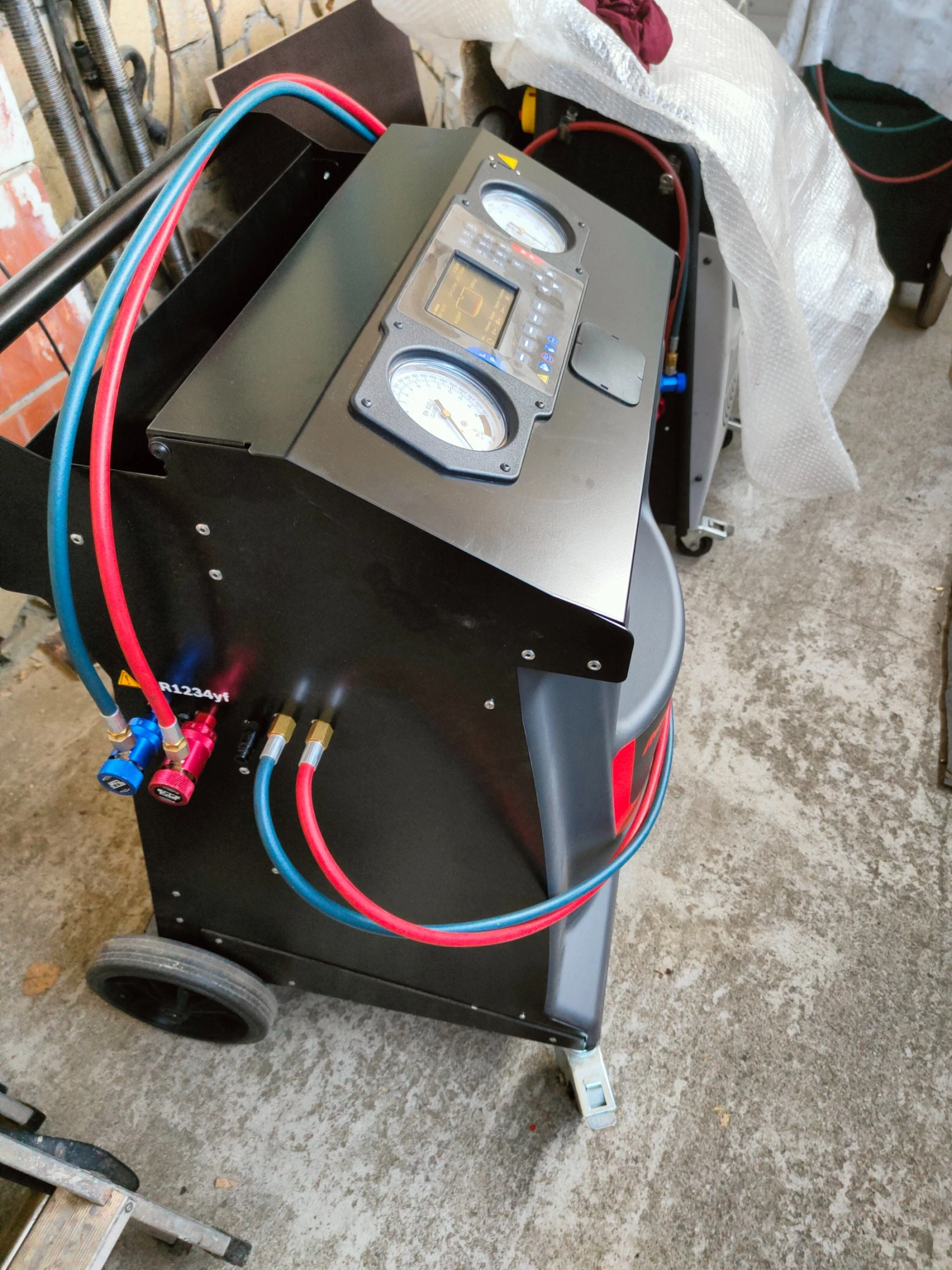  ROBINAIR       r1234 | Mobile.bg   12