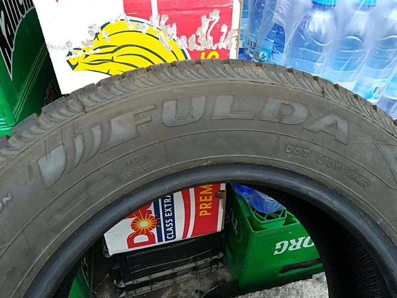 Гуми Летни 205/65R15, снимка 4 - Гуми и джанти - 21549594