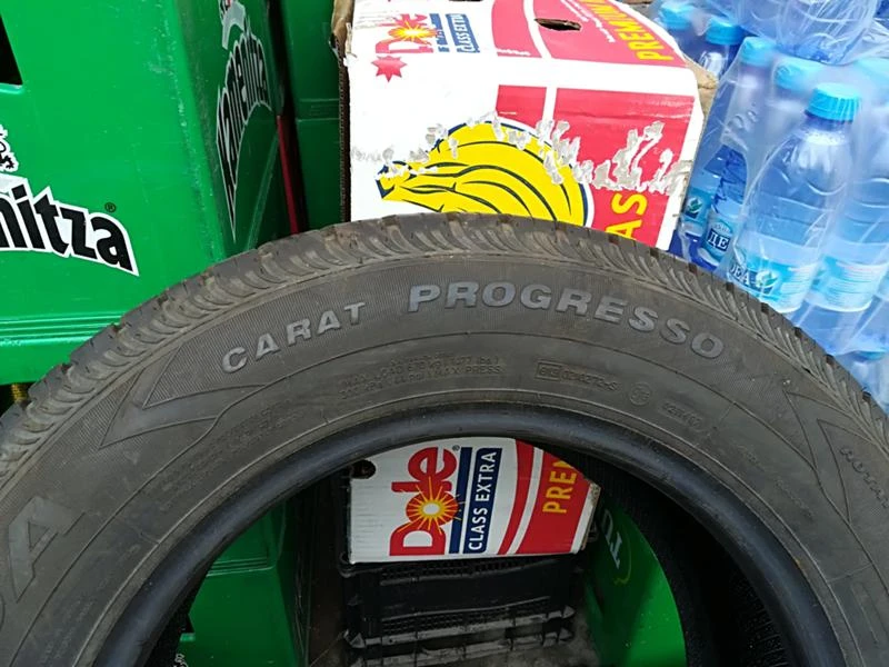 Гуми Летни 205/65R15, снимка 5 - Гуми и джанти - 21549594