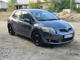 Toyota Auris, снимка 2