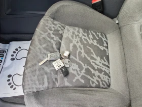 Peugeot 3008 1.6 ДИЗЕЛ НАВИ, снимка 16