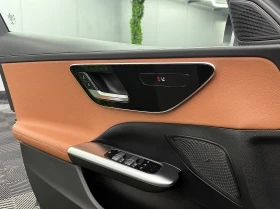 Mercedes-Benz C 300 AMG-line/KeylessGo/ 3D-kamera/9gt/СОБСТВЕН ЛИЗИНГ, снимка 9