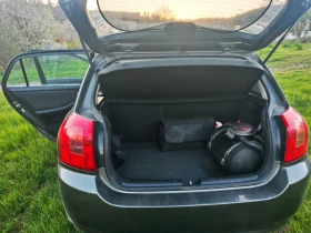 Toyota Corolla 1.6 i, снимка 6
