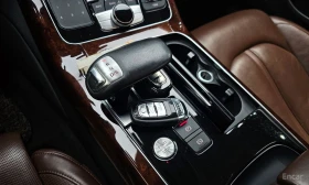 Audi A8 3.0 TFSI* QUATTRO* КОЖА* ПОДГРЕВ* ОБДУХВ* МОНИТОРИ, снимка 8