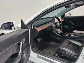 Tesla Model 3 Long-Range Awd, снимка 10