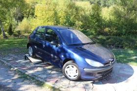 Peugeot 206 1.1I КЛИМАТИК, снимка 1