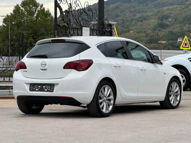 Opel Astra 1.7CDTI ИТАЛИЯ, снимка 6 - Автомобили и джипове - 47551390