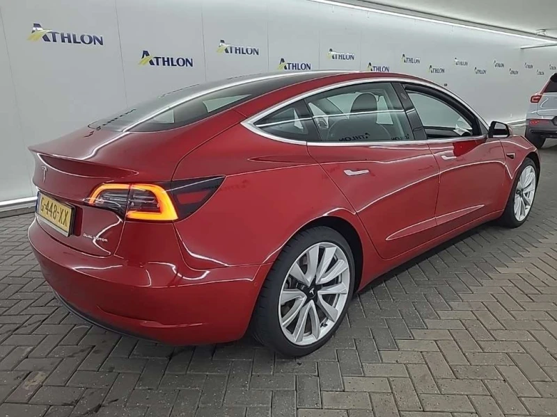 Tesla Model 3 Long Range, снимка 4 - Автомобили и джипове - 48748899