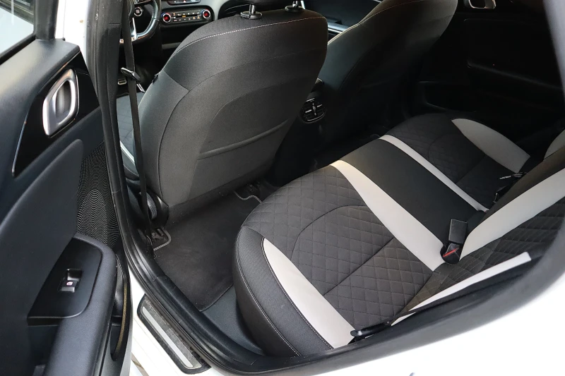 Kia Pro ceed 1.6CRDi GT-Line, снимка 14 - Автомобили и джипове - 52396759