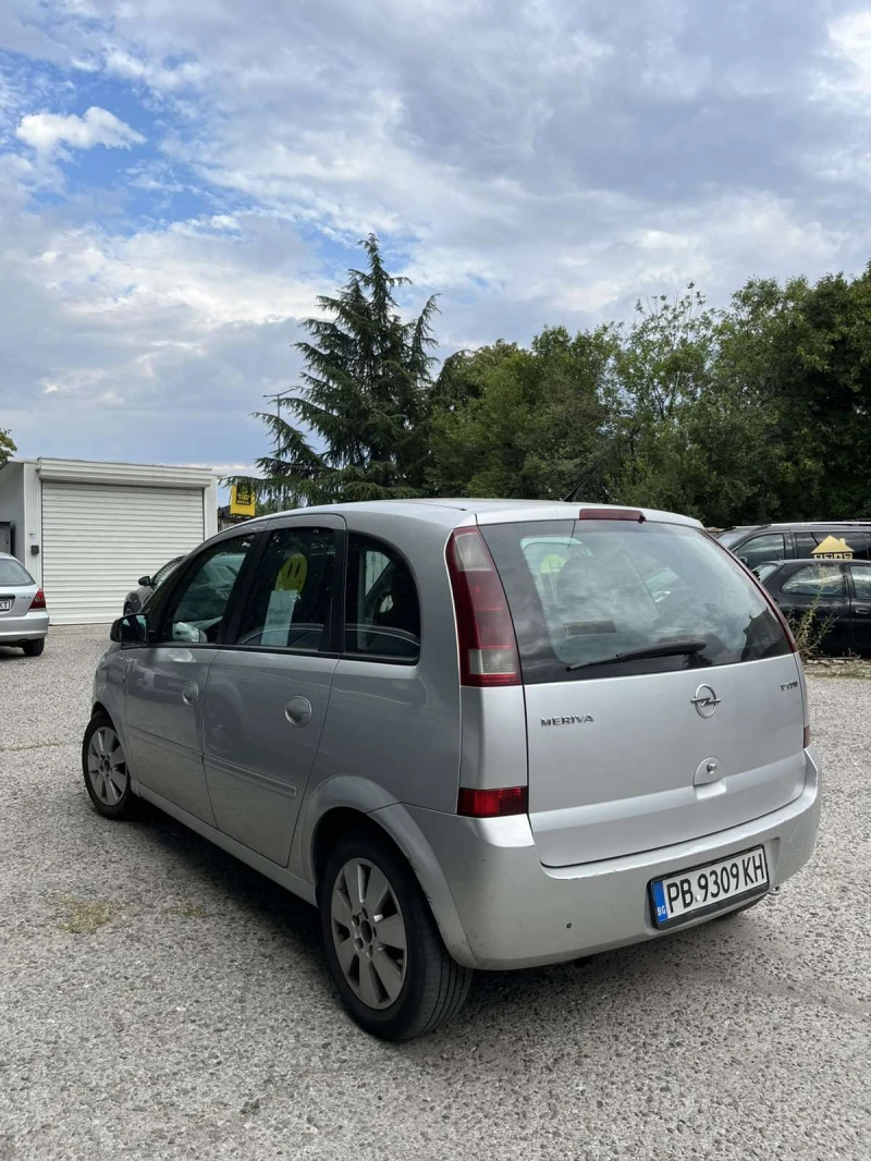 Opel Meriva Всичко платено! Обслужен и готов за каране!, снимка 5 - Автомобили и джипове - 51512786
