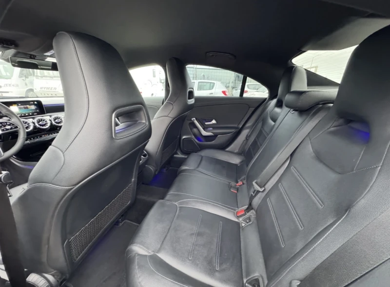 Mercedes-Benz CLA 200 FULL LED / DISTRONIC / KAMERA / AMBILIGHT , снимка 13 - Автомобили и джипове - 51422684