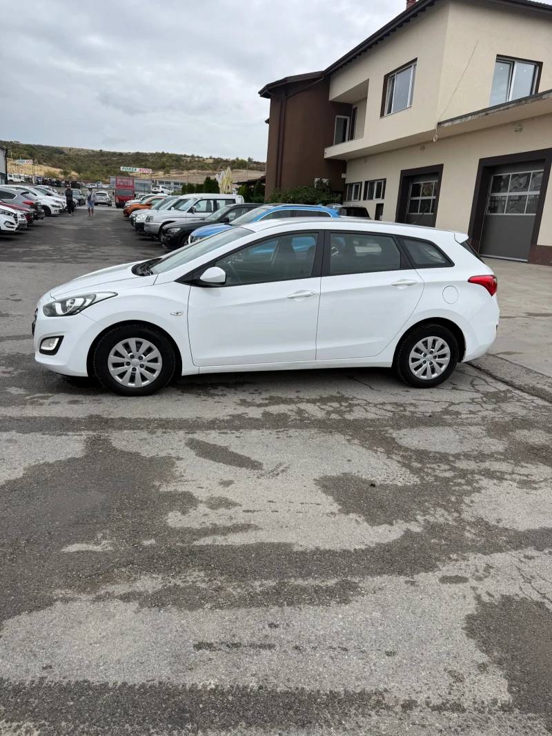 Hyundai I30 1, 6 CRDI-2017 T?V GERMANY , снимка 4 - Автомобили и джипове - 51855263
