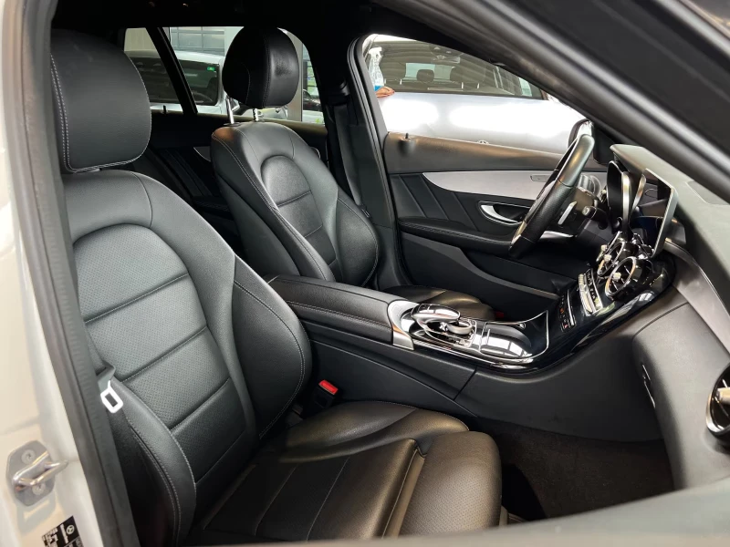 Mercedes-Benz C 220 d/AMG-PACK/BURMESTER/NAVI/194HP/105D, снимка 10 - Автомобили и джипове - 51883262