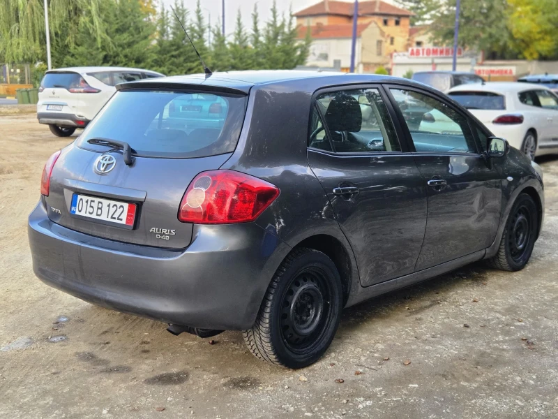 Toyota Auris, снимка 4 - Автомобили и джипове - 52066607
