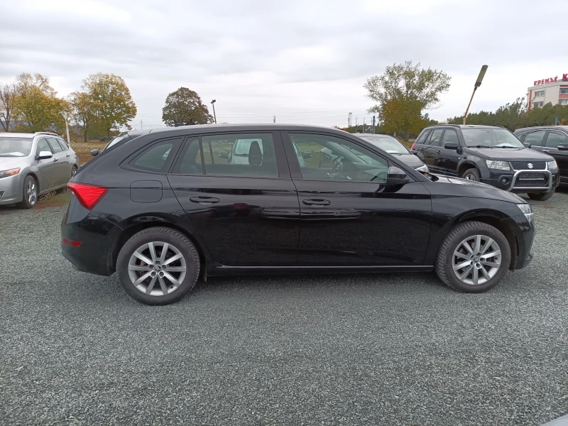 Skoda Scala Автомат, снимка 4 - Автомобили и джипове - 52345071