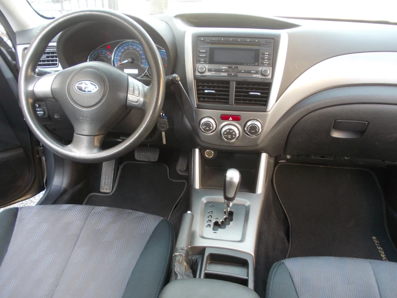 Subaru Forester 2.0-4x4-клима, снимка 10 - Автомобили и джипове - 52534520