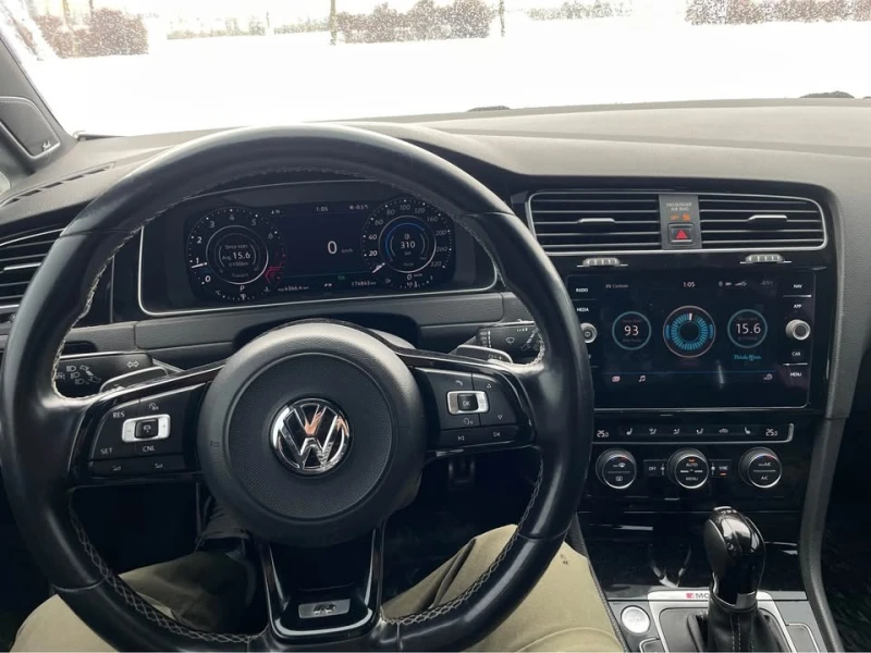 VW Golf R * * CARFAX * * АВТОКРЕДИТ * * , снимка 6 - Автомобили и джипове - 52565191