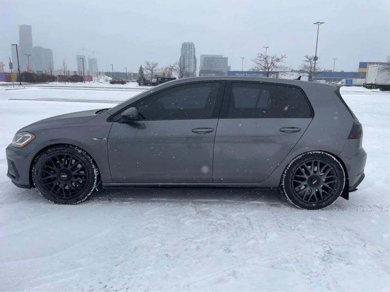 VW Golf R * * CARFAX * * АВТОКРЕДИТ * * , снимка 2 - Автомобили и джипове - 52565191