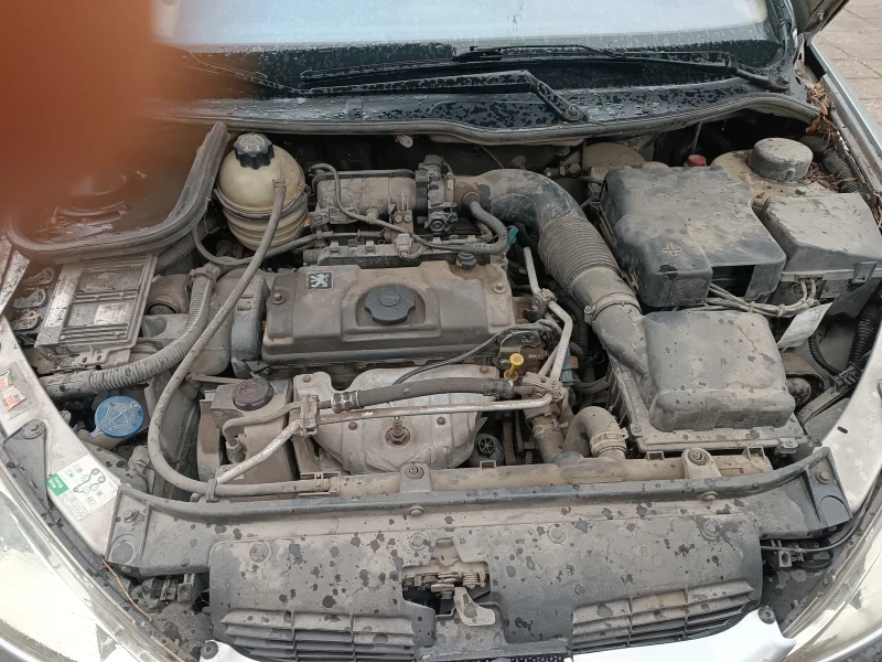 Peugeot 206, снимка 10 - Автомобили и джипове - 53056344