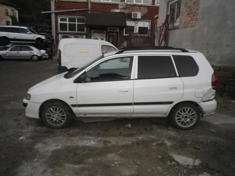 Mitsubishi Space star 1.9 DID, снимка 4 - Автомобили и джипове - 43182159