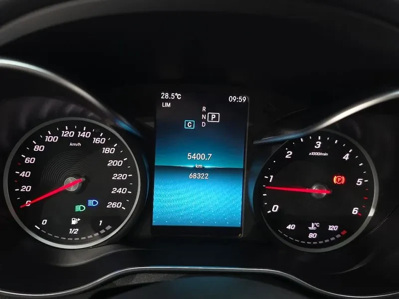 Mercedes-Benz C 220 - САМО 30% АВАНС, снимка 8 - Автомобили и джипове - 55405798