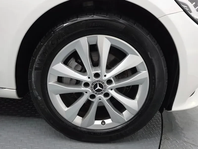 Mercedes-Benz C 220 - САМО 30% АВАНС, снимка 5 - Автомобили и джипове - 55405798