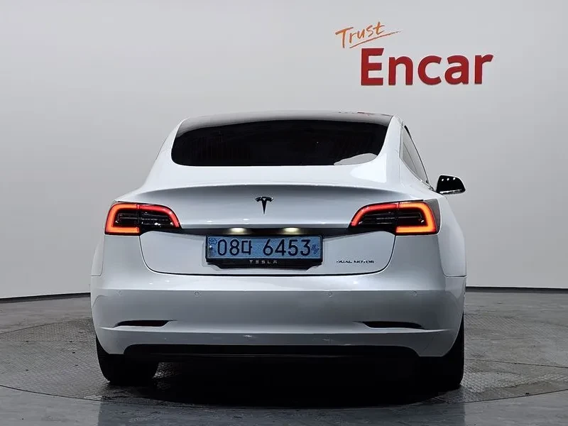 Tesla Model 3 Long-Range Awd, снимка 4 - Автомобили и джипове - 55924990