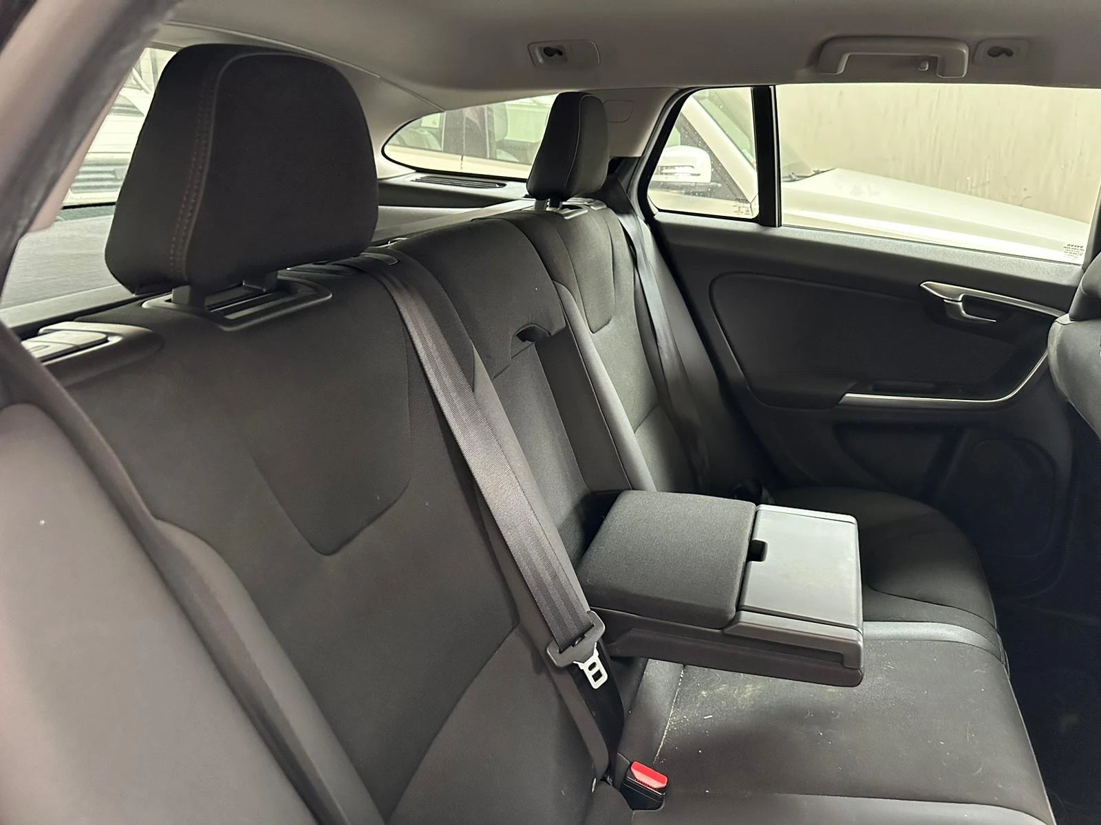 Volvo V60 2.0D D3 TIP D5204T2 GEARTRONIK SUMMUM | Mobile.bg   17