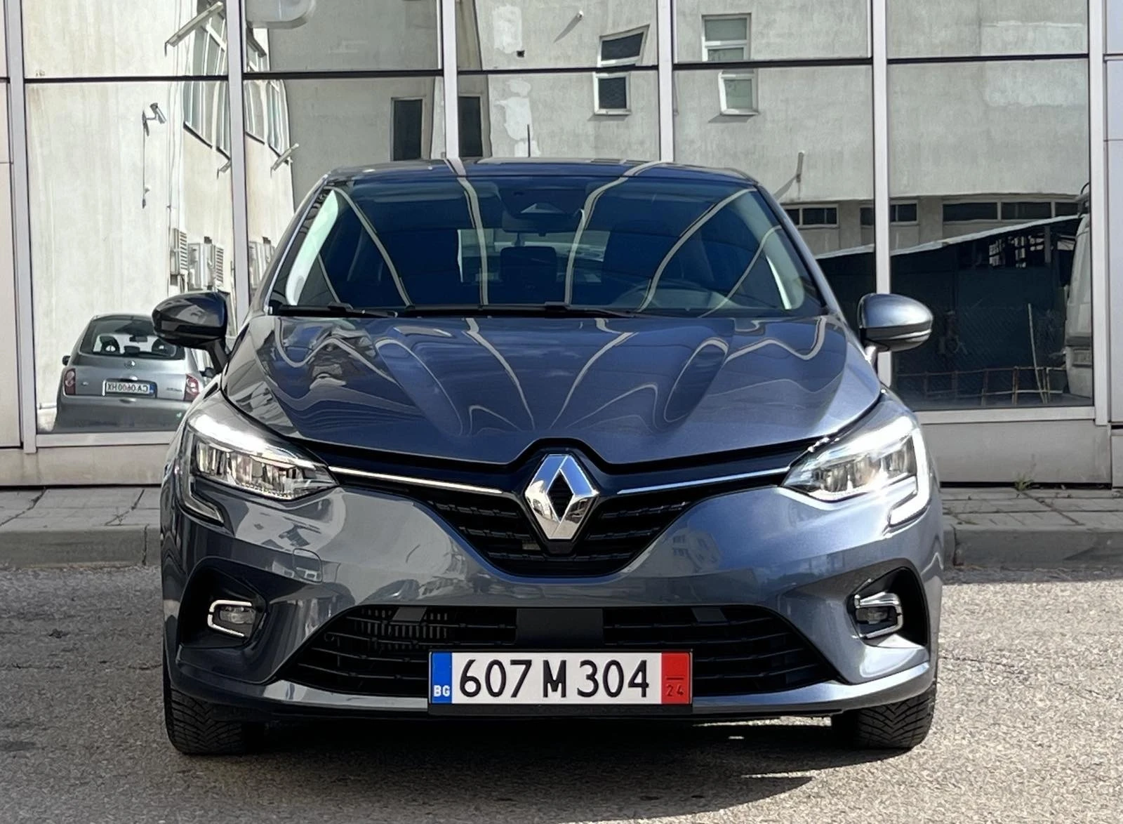 Renault Clio 1.0T 4  | Mobile.bg   1