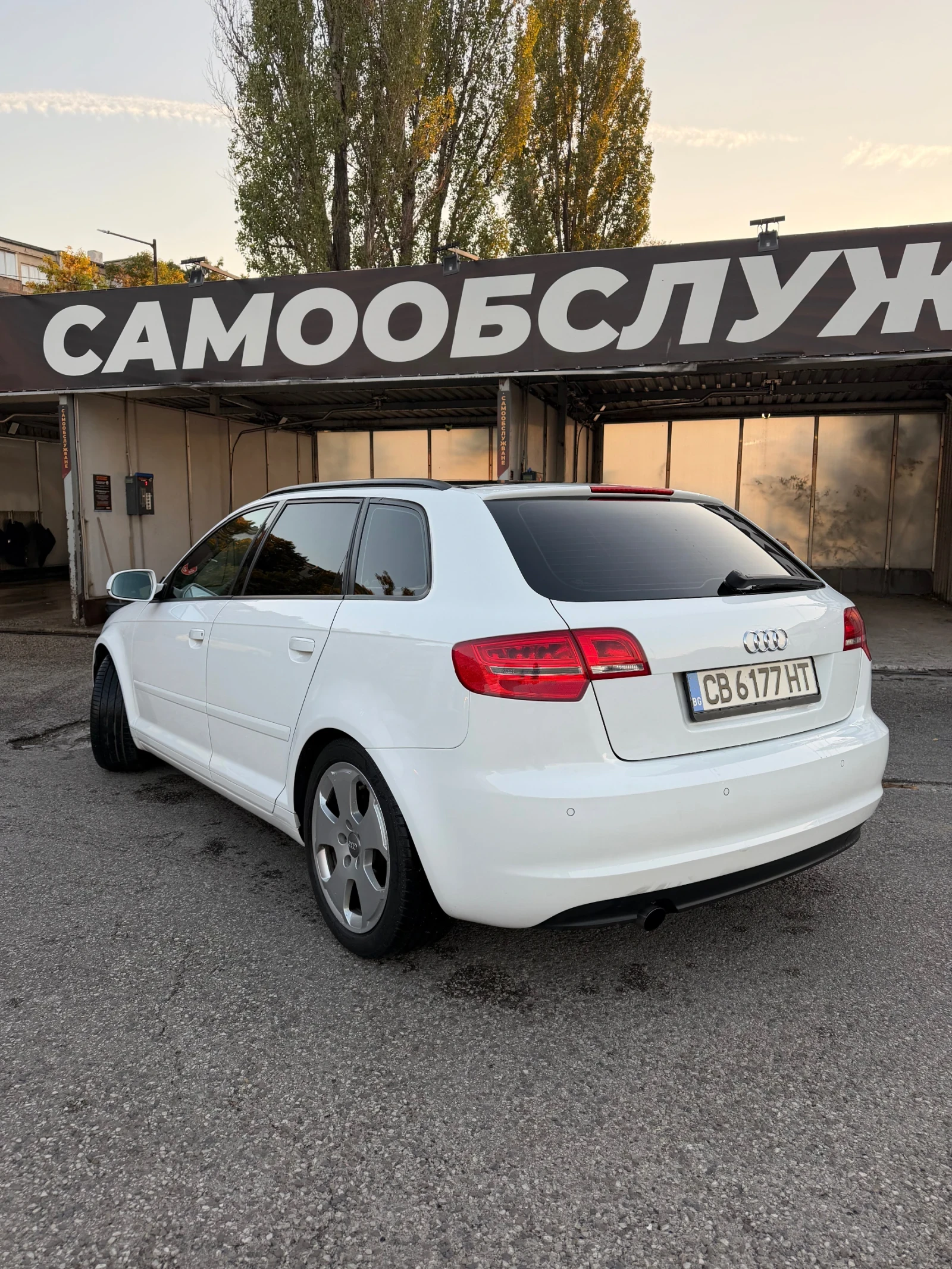 Audi A3 2.0TDI/2012/Sportback/Панорама/Facelift/, снимка 5 - Автомобили и джипове - 56444827