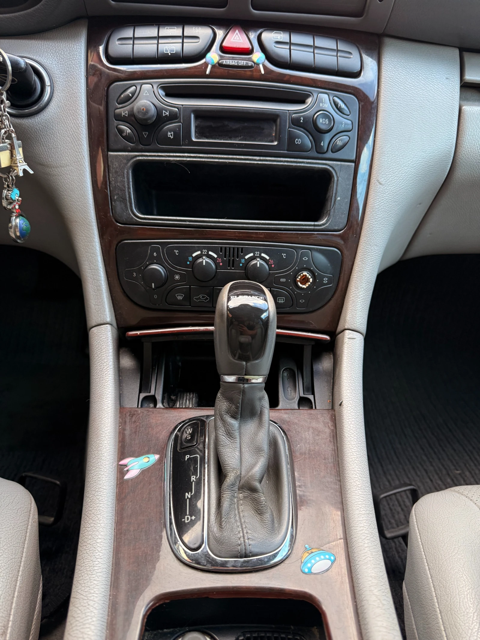 Mercedes-Benz C 220 Автоматик * Реални километри *  - изображение 10