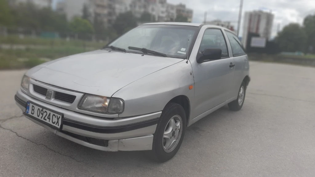 Seat Ibiza 1.4 БЕНЗИН - изображение 4