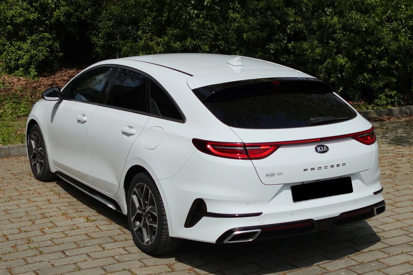 Kia Pro ceed 1.6CRDi GT-Line, снимка 3 - Автомобили и джипове - 54359720