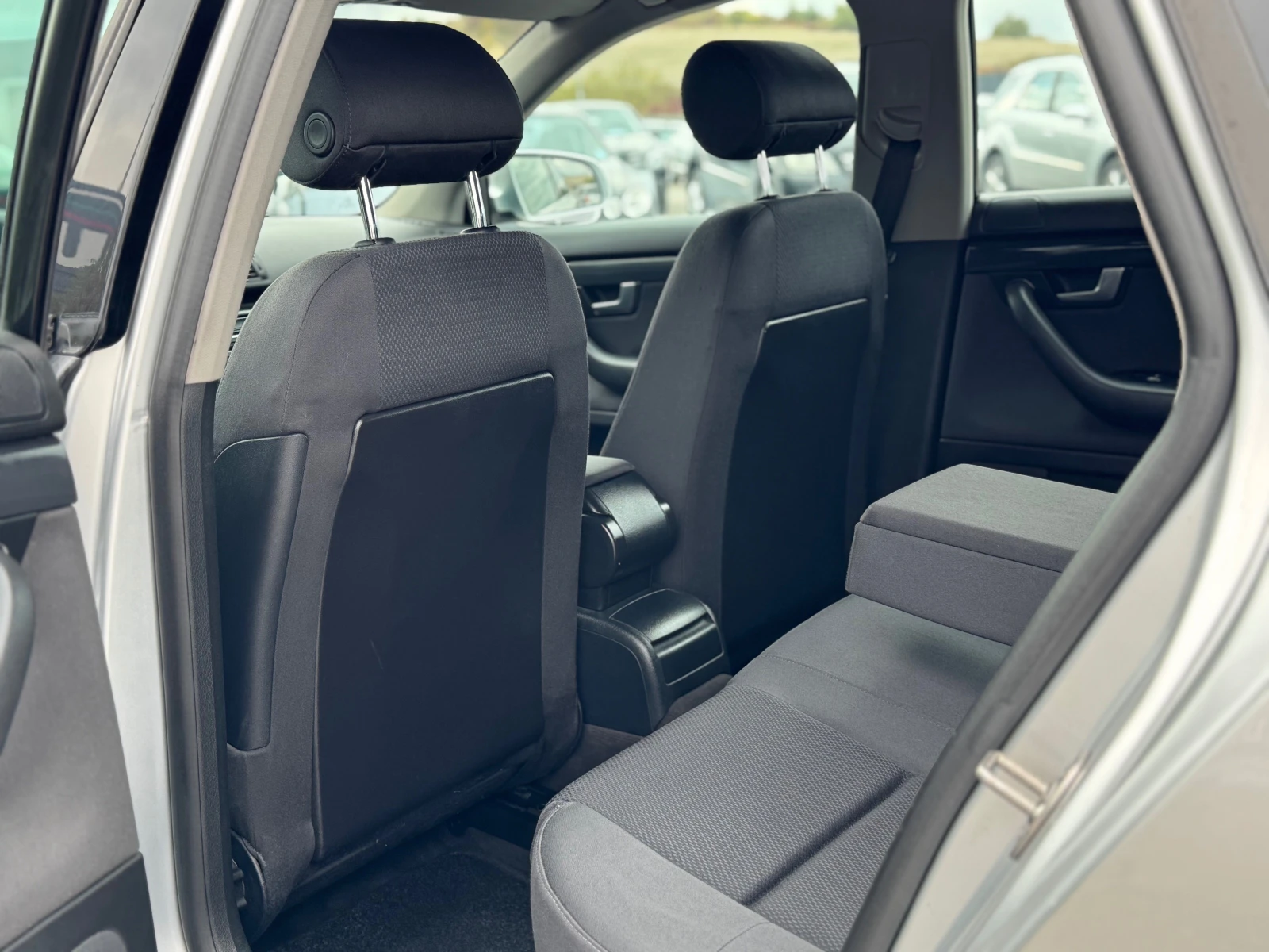 Audi A4 * ИТАЛИЯ* 6 СКОРОСТИ* 1.9 TDI-131*  - изображение 8
