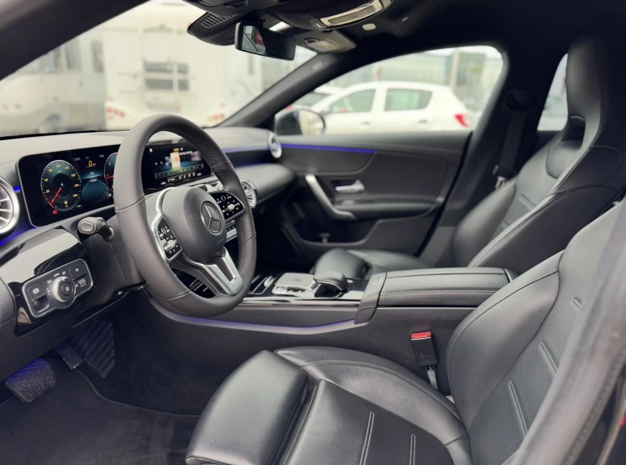 Mercedes-Benz CLA 200 FULL LED / DISTRONIC / KAMERA / AMBILIGHT  | Mobile.bg   15