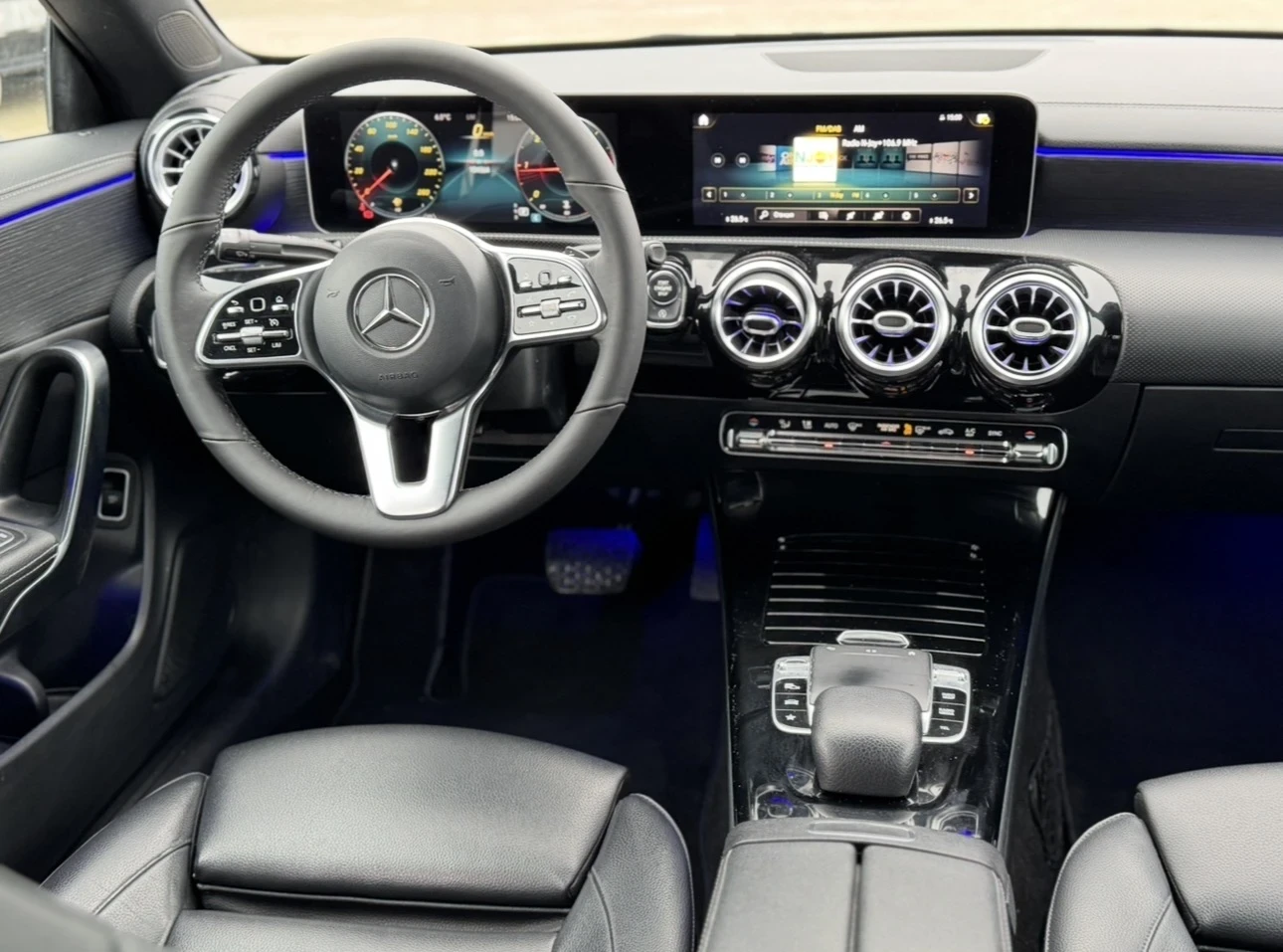 Mercedes-Benz CLA 200 FULL LED / DISTRONIC / KAMERA / AMBILIGHT  | Mobile.bg   12