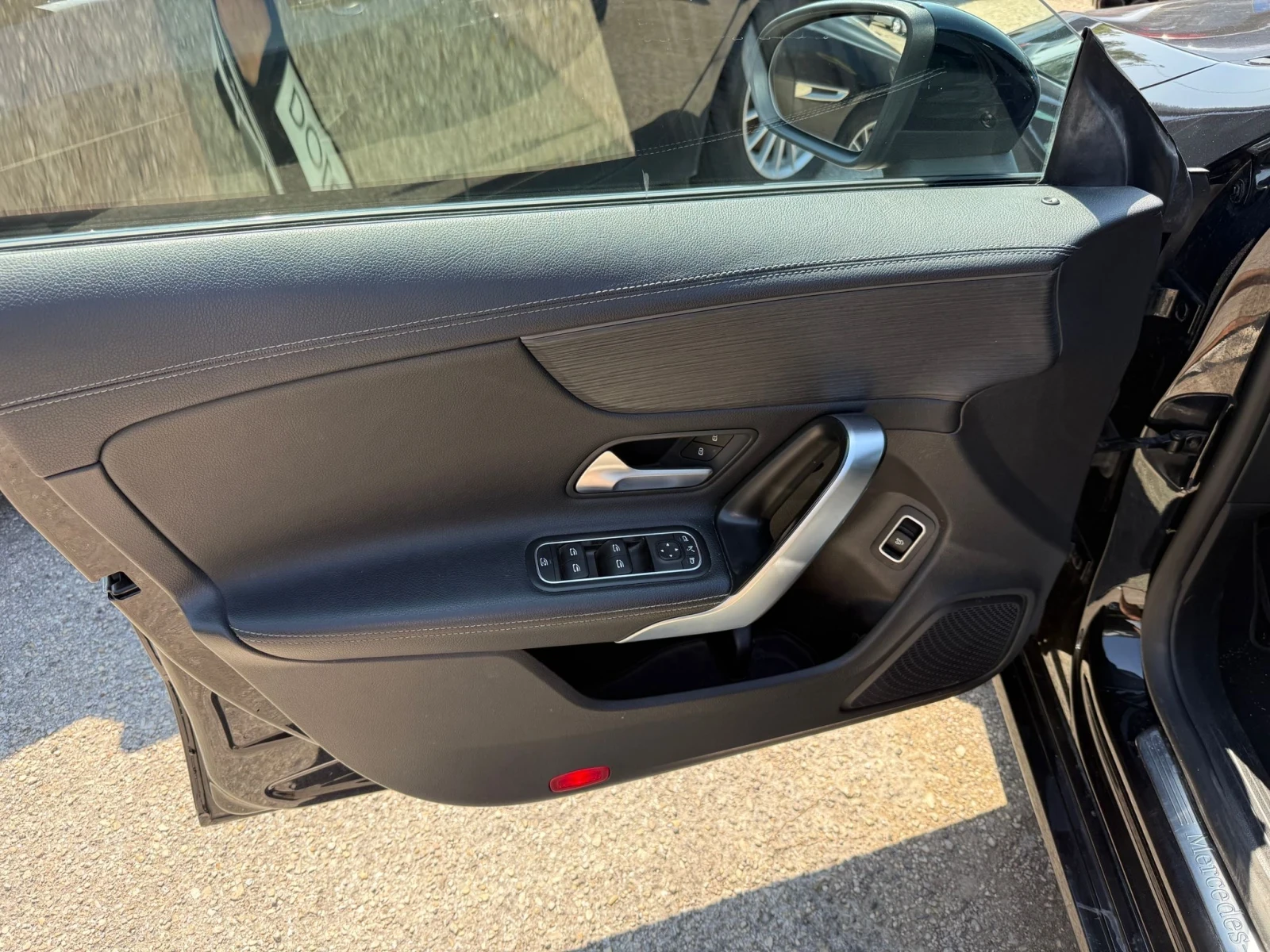 Mercedes-Benz CLA 200 FULL LED / DISTRONIC / KAMERA / AMBILIGHT  | Mobile.bg   11