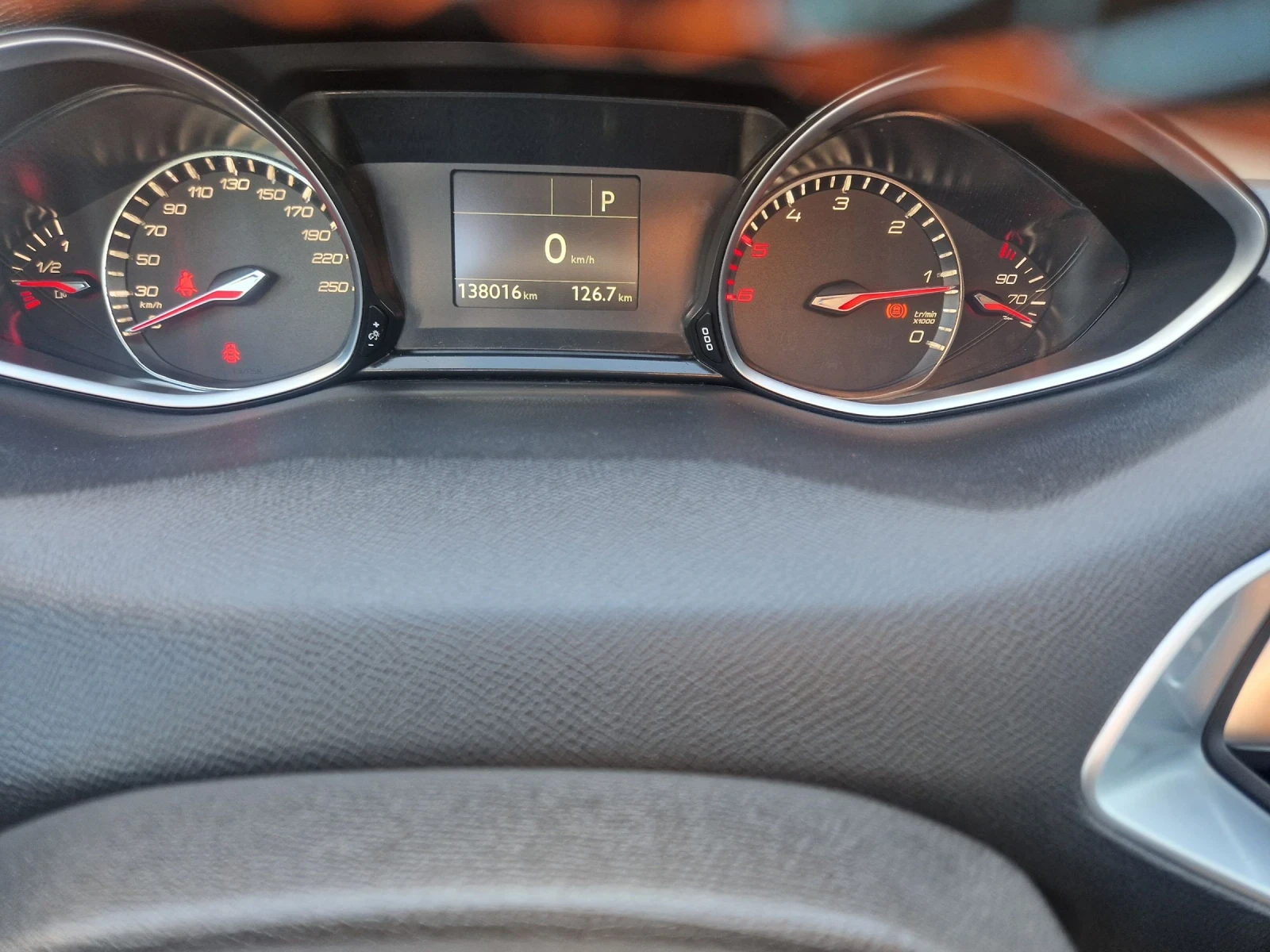 Peugeot 308 1.5HDi Allure  | Mobile.bg   13