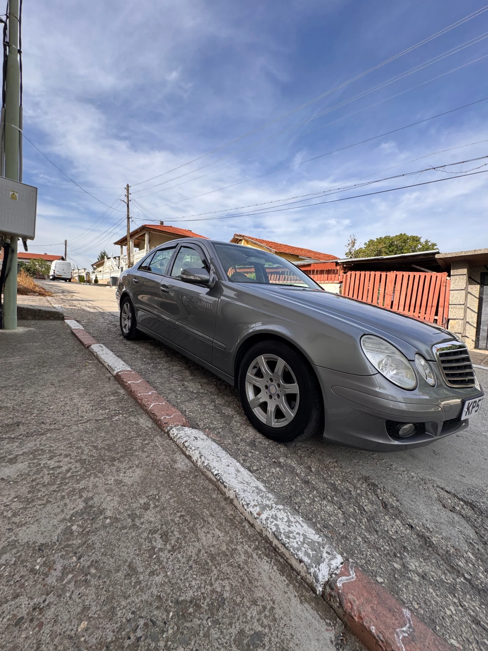 Mercedes-Benz 220  - изображение 5