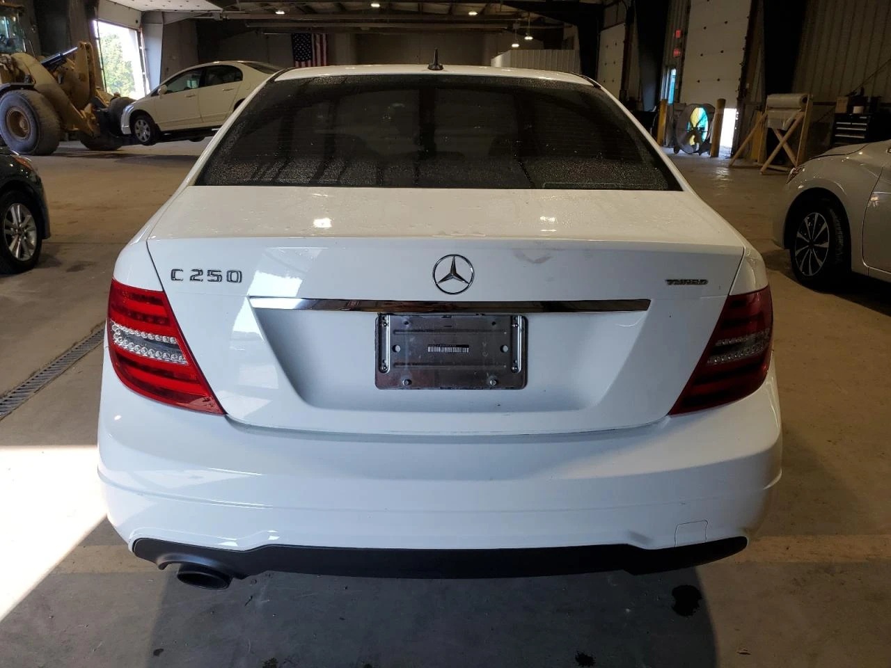 Mercedes-Benz C 250 1.8L 4/КОЖА/ПОДГР./АВТОПИЛОТ - изображение 6