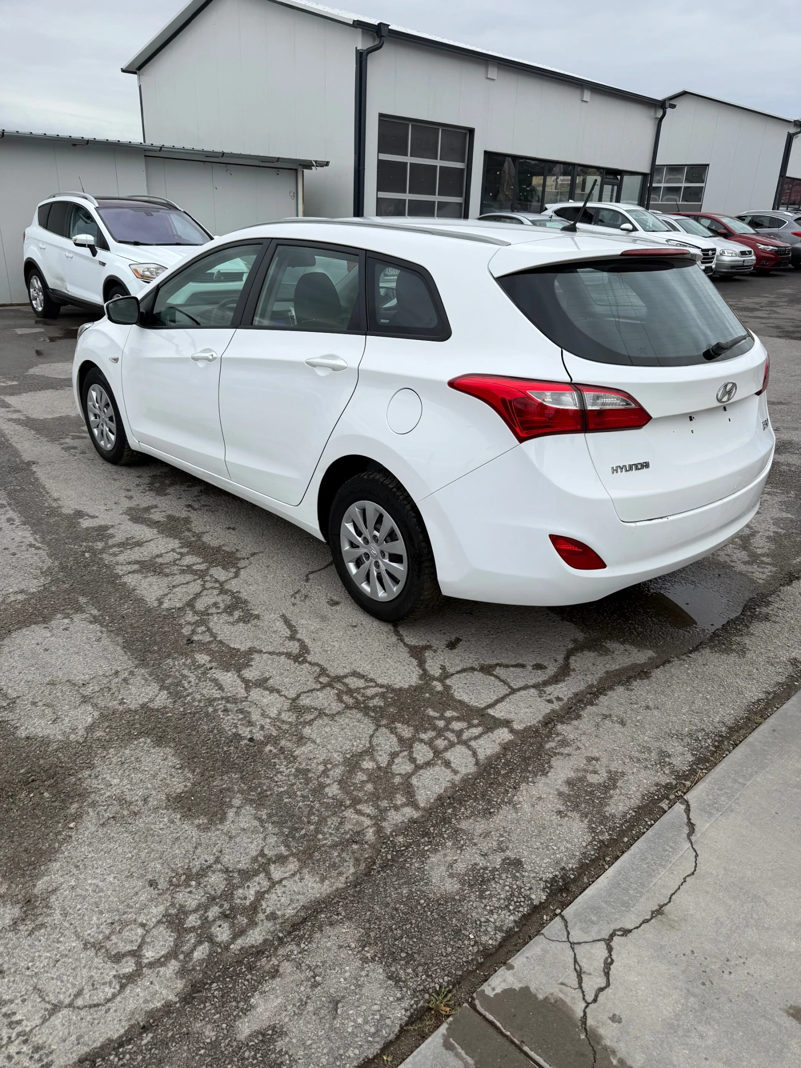 Hyundai I30 1, 6 CRDI-2017 T?V GERMANY  - изображение 5