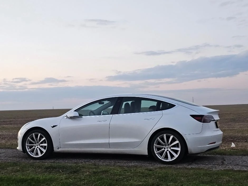 Tesla Model 3  4х4 Европейска Гаранция - изображение 4