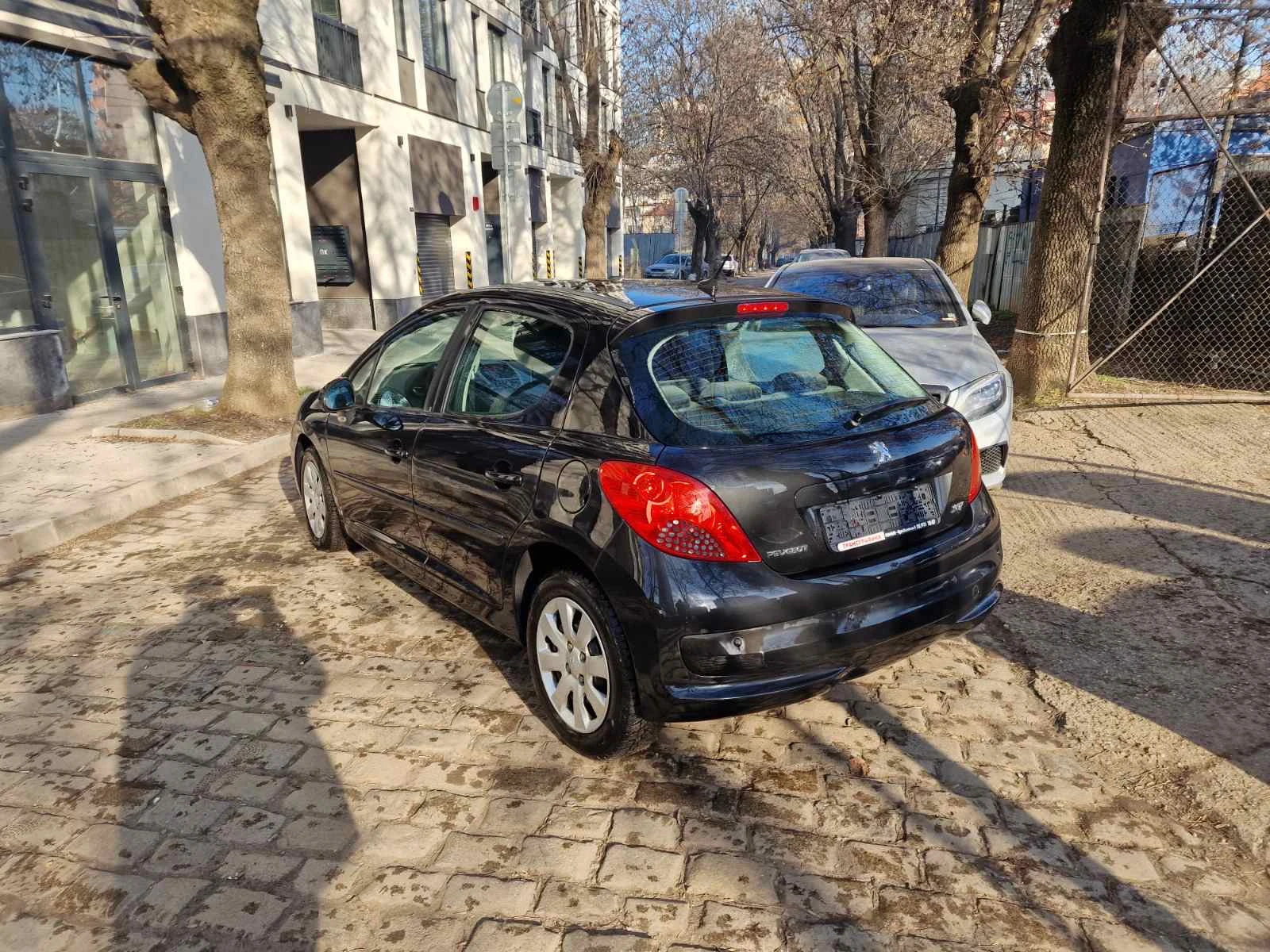 Peugeot 207 1, 4 - изображение 7