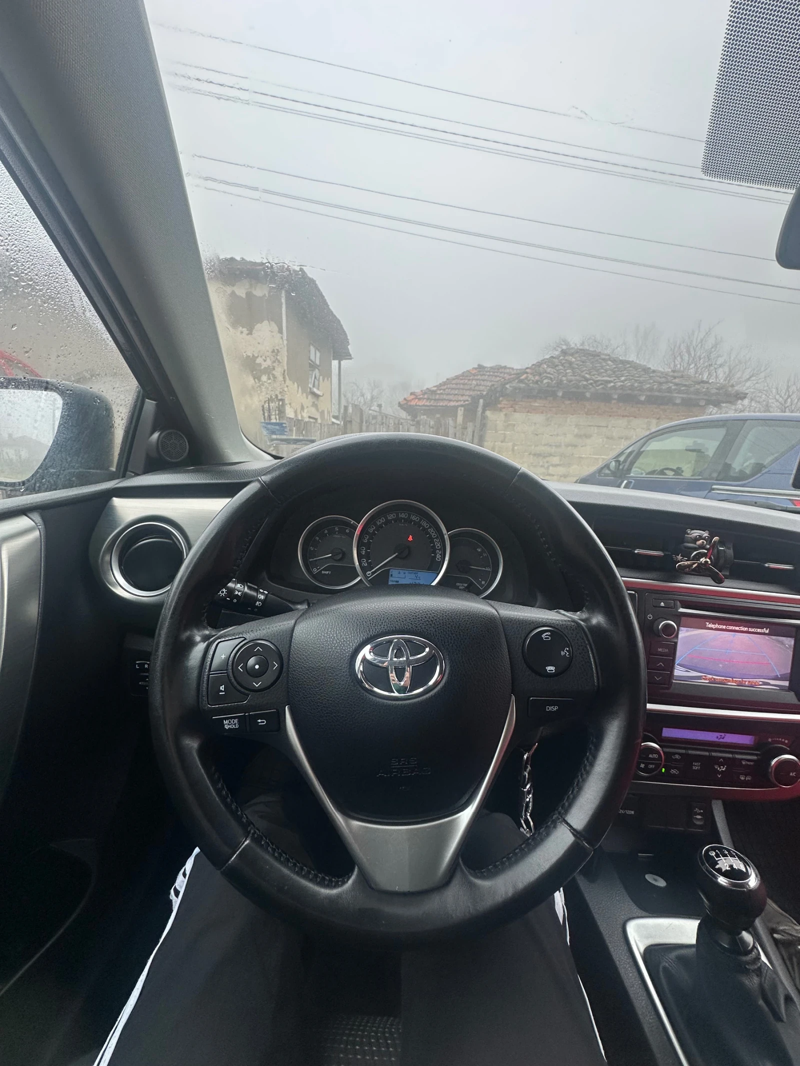Toyota Auris auris | Mobile.bg � ����������� 10