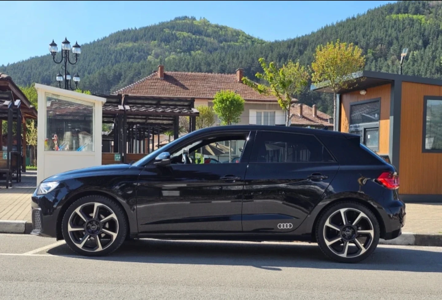 Audi A1 35 TFSI S-Line  - изображение 3