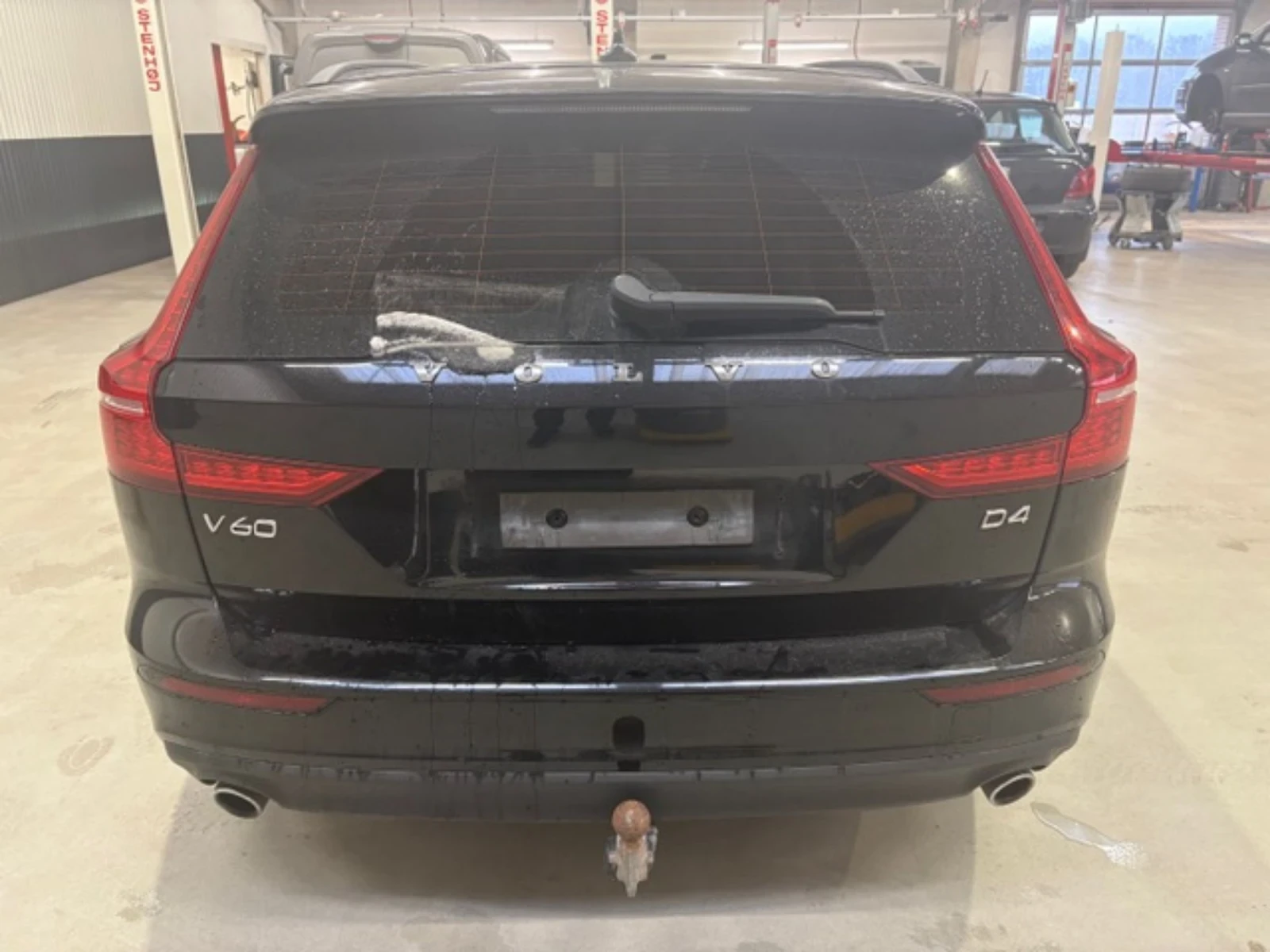 Volvo V60 Momentum | 2.0d 190hp | Automatic , снимка 5 - Автомобили и джипове - 53753057