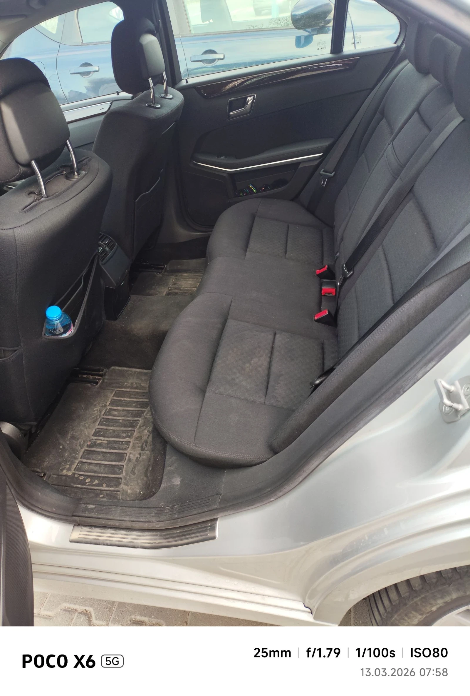 Mercedes-Benz E 200, снимка 5 - Автомобили и джипове - 53879703